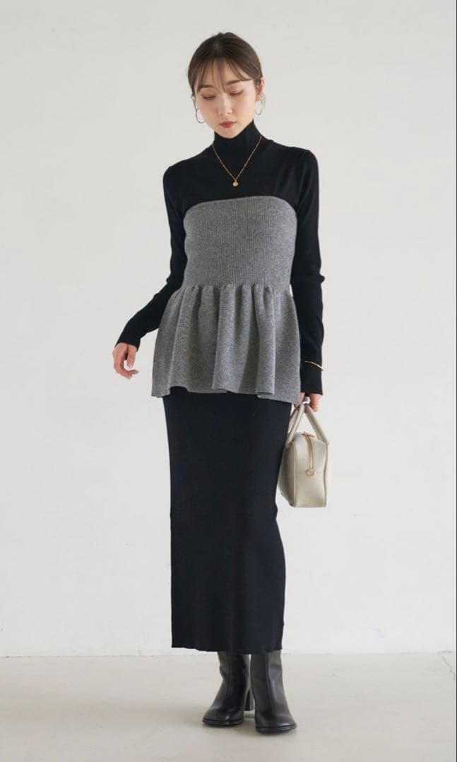 リブハイネックロングワンピース　未使用品