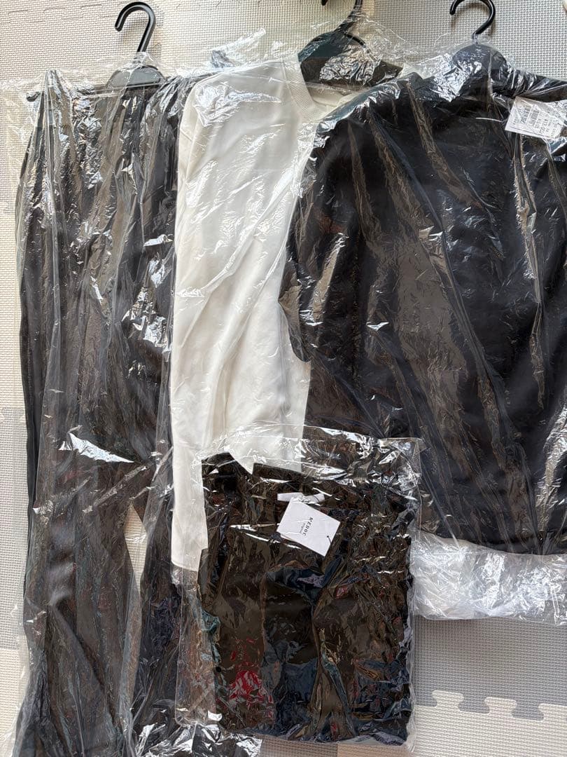 ヤマダヤ　MEDOC 福袋　パンツ　カットソー　ブラウス　Tシャツ