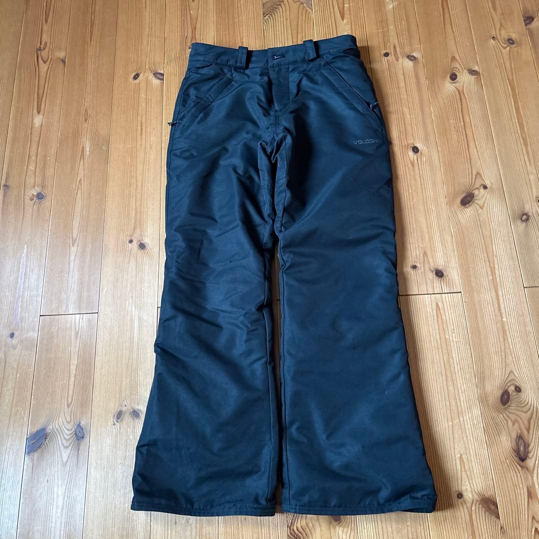 VOLCOM キッズ　スノーボードウェア上下　Ｌサイズ150〜160cm(美品)