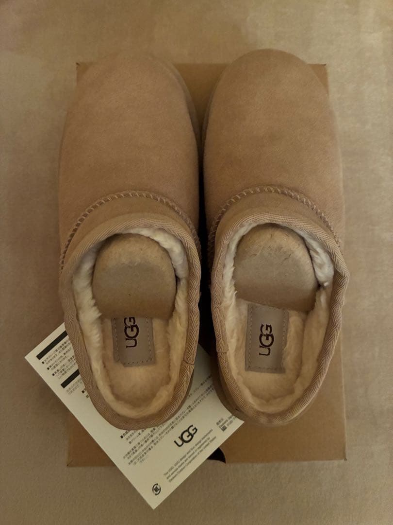 靴 FRAMeWORK UGG CLASSIC SLIPPER 4(24cm)