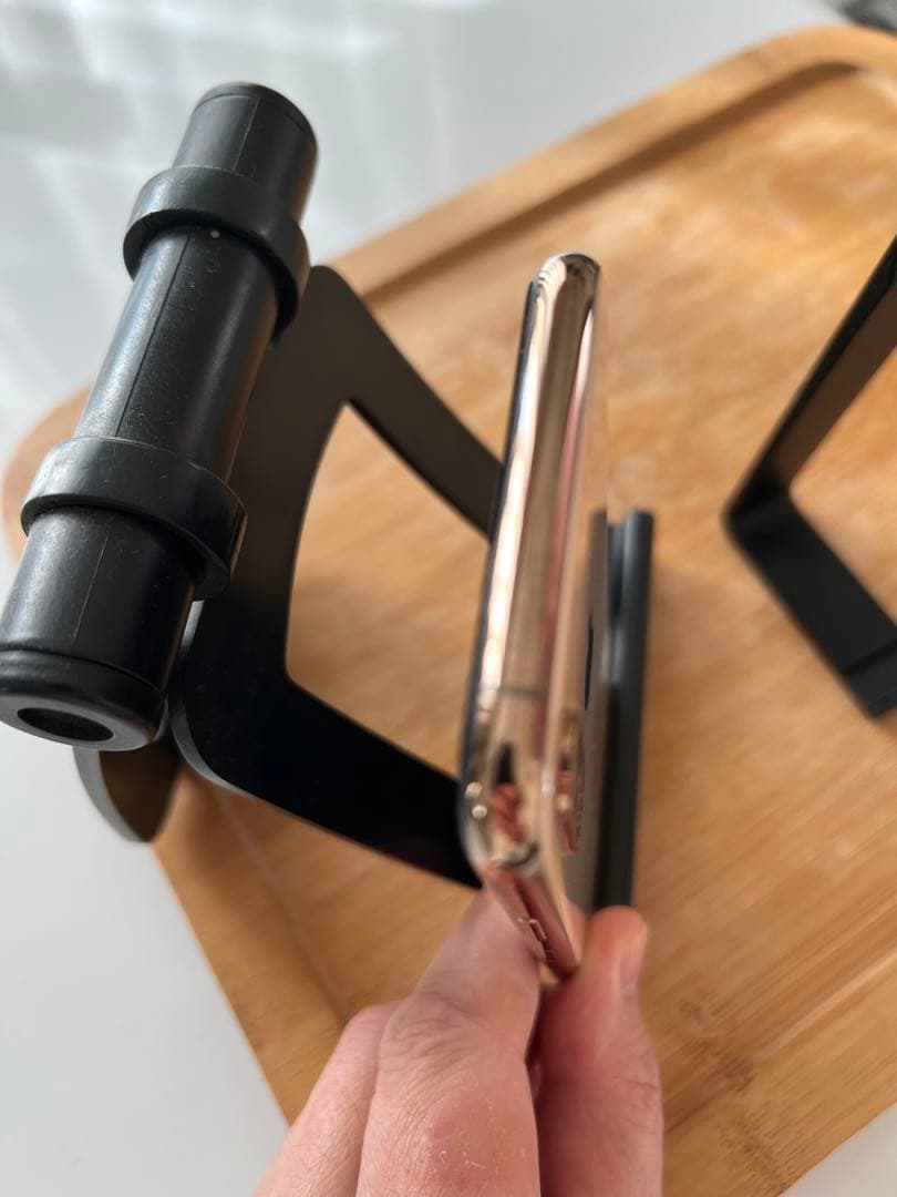 iPhone XS 本体のみ(バッテリー最大容量85%)