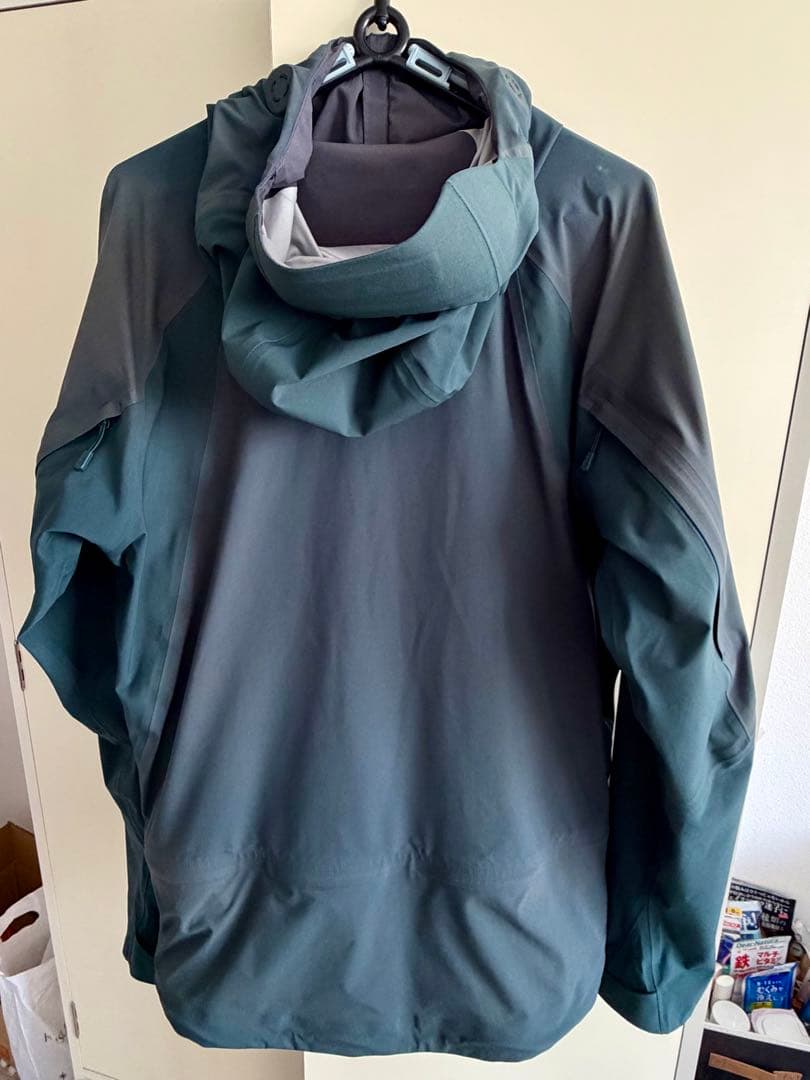 マウンテンハードウェア ダークグリーンスキージャケット MENS Ｓサイズ