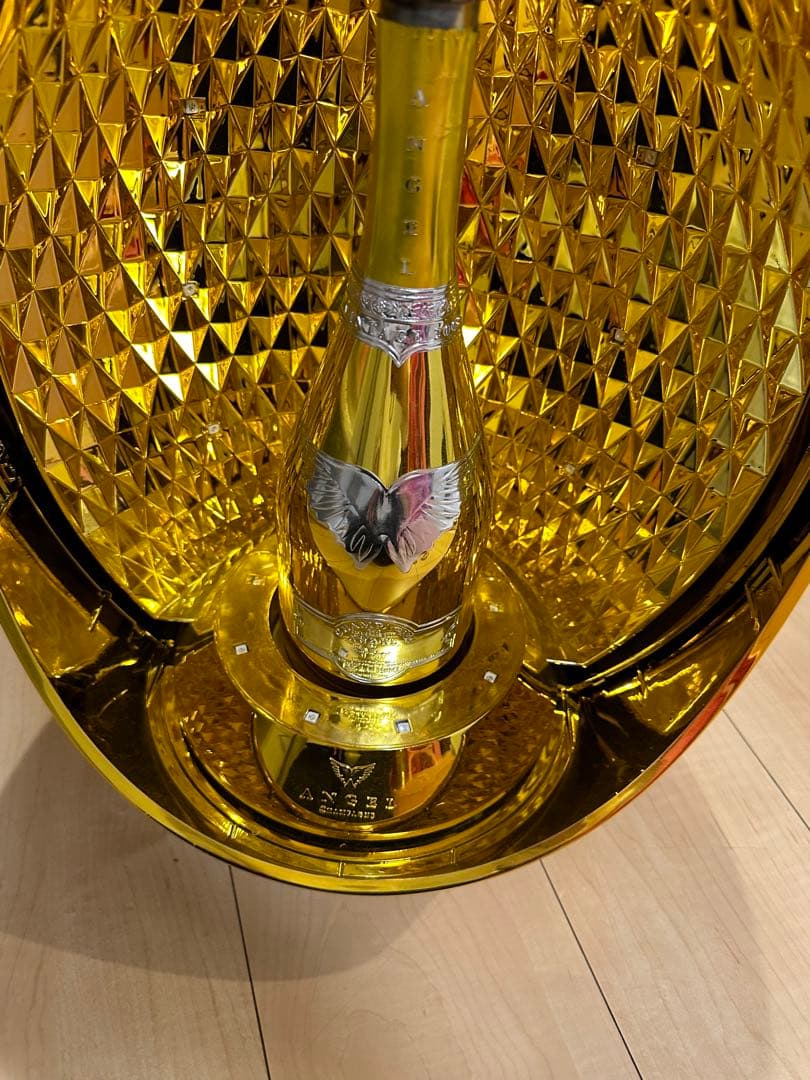 エンジェルエッグ黄色空箱、リモコン付き