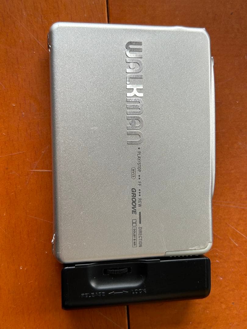 SONY ポータブルカセットプレイヤー　WM-EX9　シルバー　ジャンク