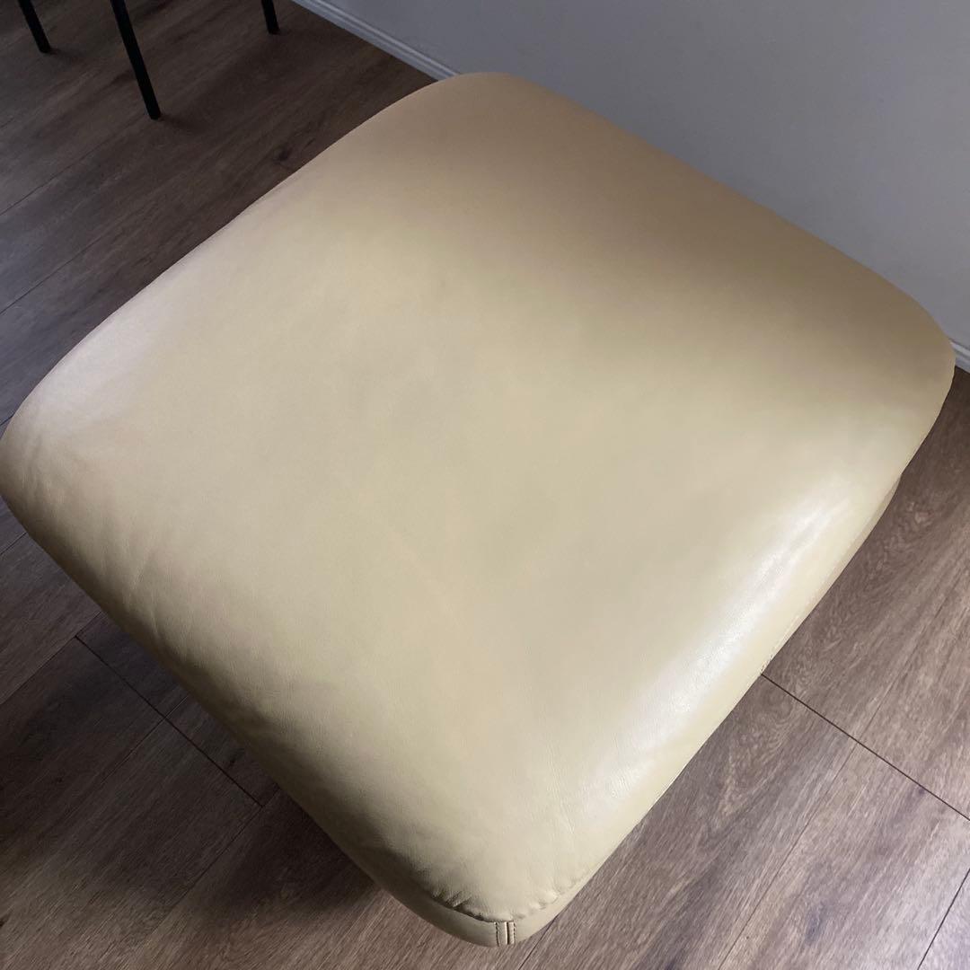 IDC 大塚家具　本革　オットマン　スツール　オースチン 椅子