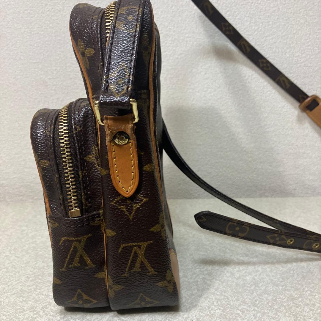 ルイヴィトンモノグラムショルダーバッグアマゾン