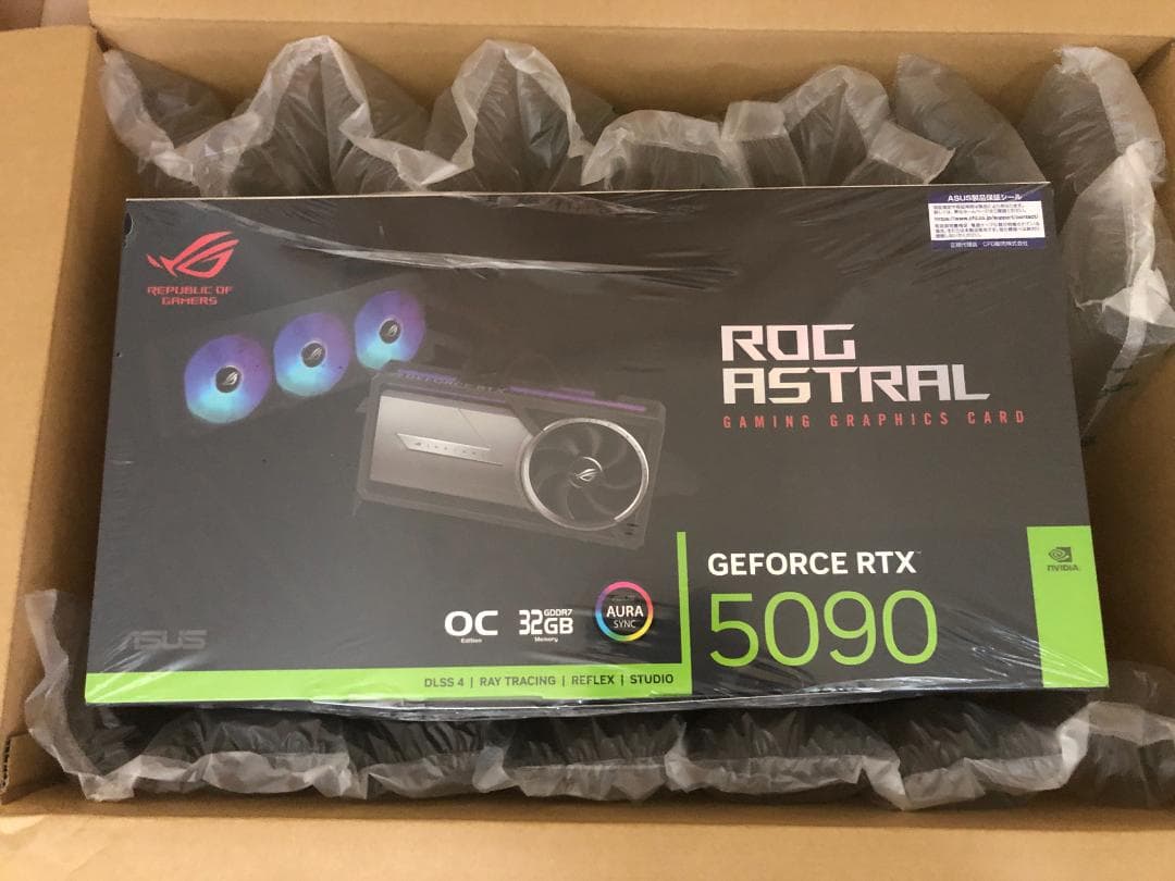 新品 ASUS ROG-ASTRAL-LC-RTX5090-O32G 簡易水冷
