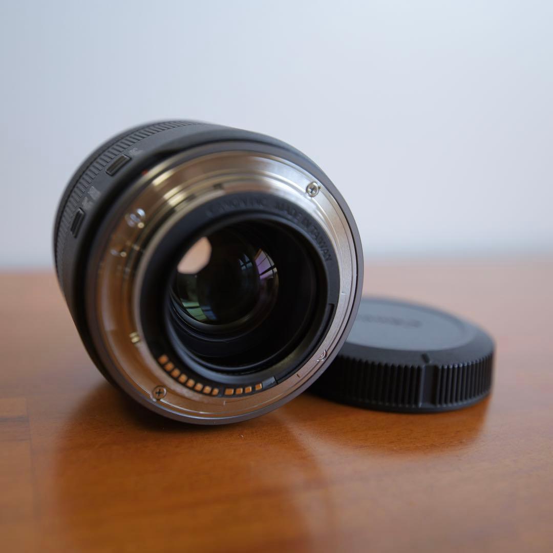 【中古】Canon RF35mm f1.8 MACRO IS STM おまけ付き