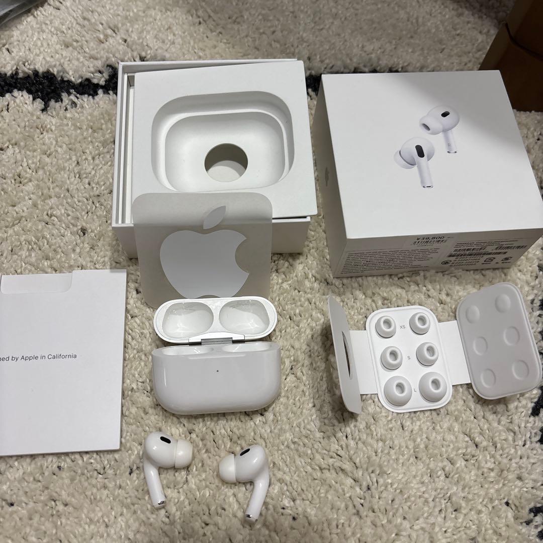 Apple AirPods Pro2 本体 充電ケース付き