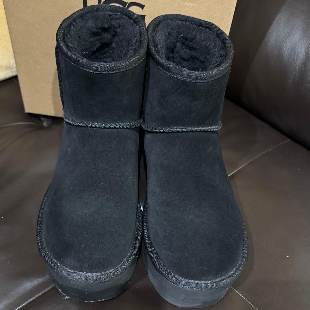UGG アグ クラシックミニプラットフォーム ムートンブーツ