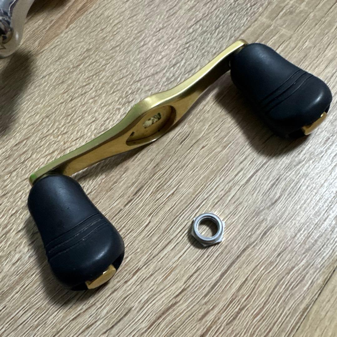 ト*ウ様 カルカッタコンクエスト200 リブレハンドル付き！