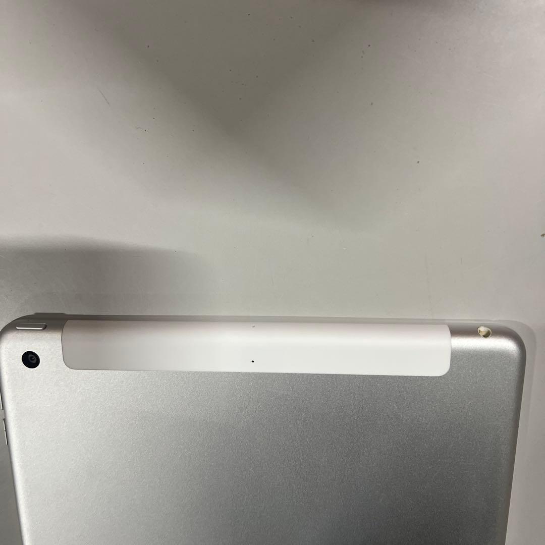 iPad 10.2インチ 第9世代64GB NK493J/A