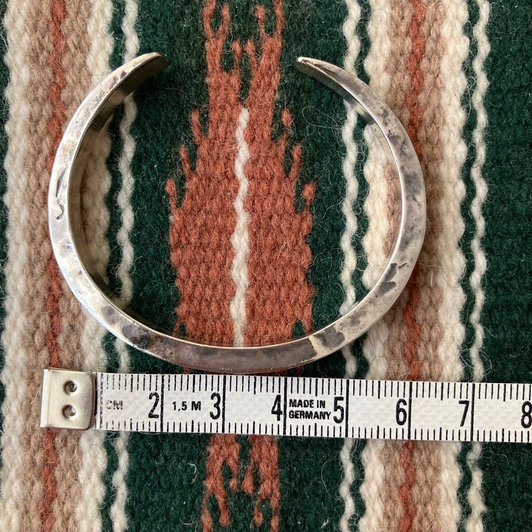 SERGE THORAVAL バングル