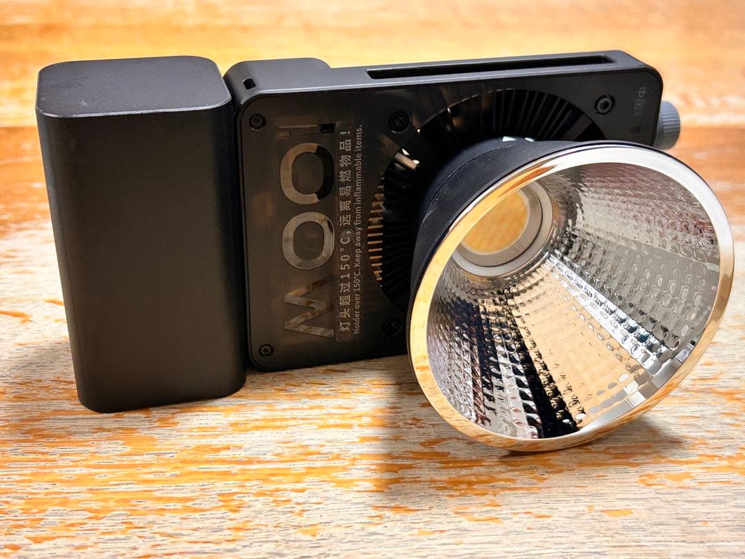 ZHIYUN CX100 LEDライト