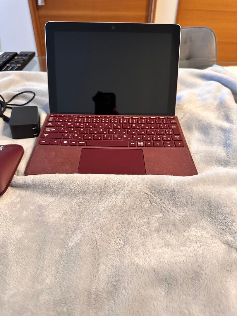 Microsoft Surface タブレット 本体　キーボード付き