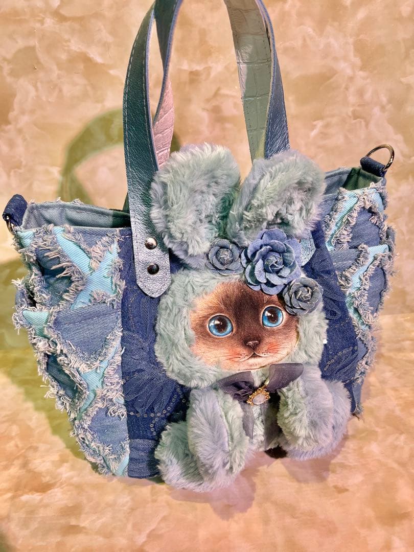 m*e様 コヤンイサムチョン　サイドポケットデニムバッグ　　　 本革持ち手　クラ