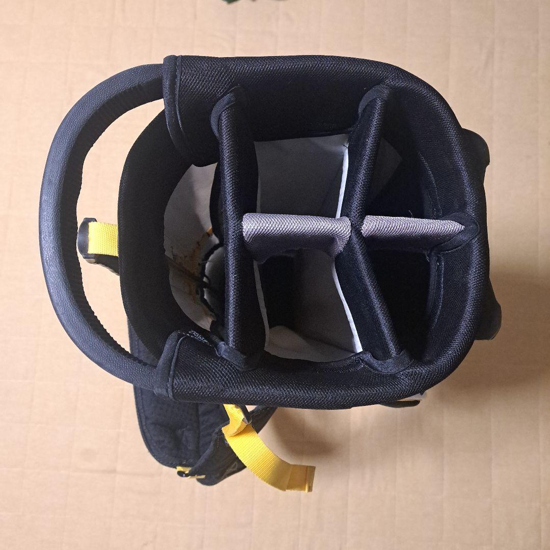 テーラーメイドRBZ STAGE 2 スタンド式キャディバッグ。美品！