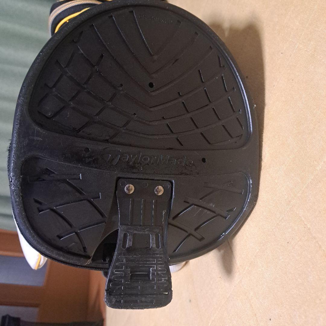 テーラーメイドRBZ STAGE 2 スタンド式キャディバッグ。美品！