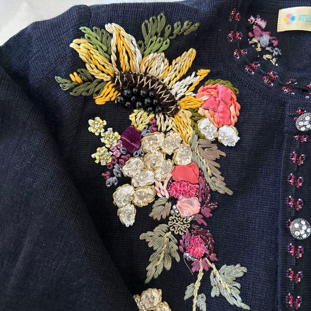 ATELIER SAGAN刺繍入りカーディガン 黒　アトリエサガンL 麻100