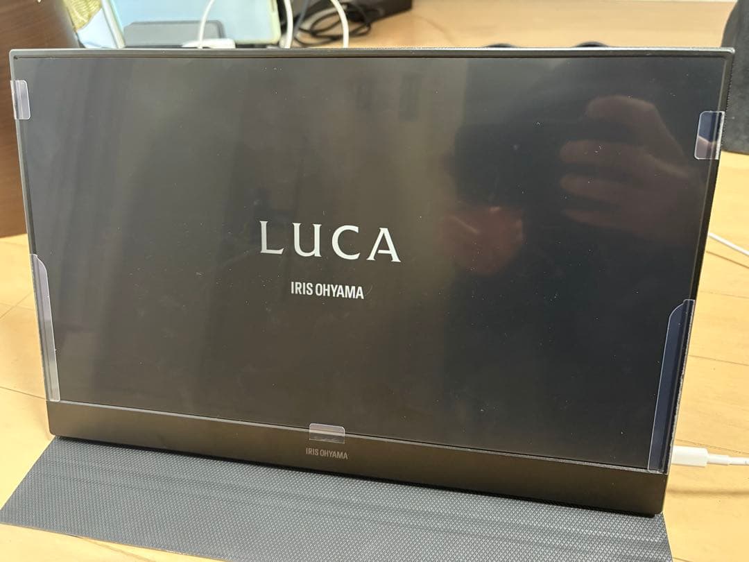 IRIS OHYAMA LUCA 折りたたみ式ディスプレイ