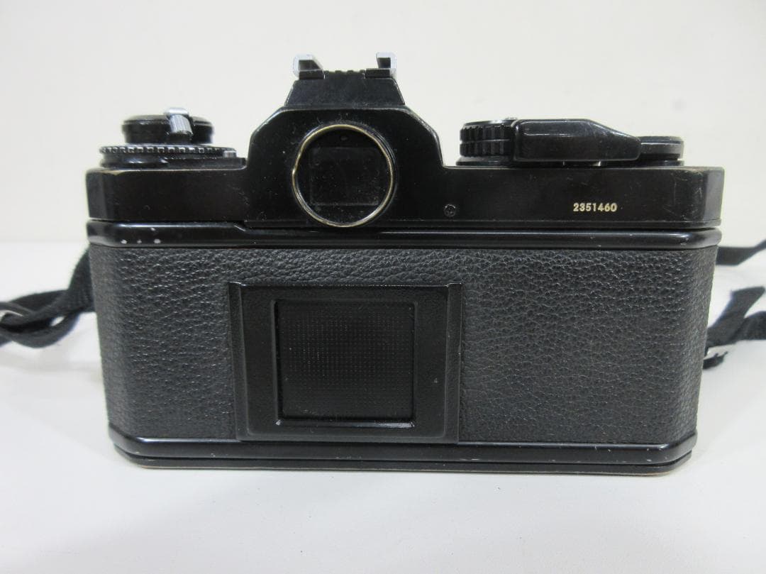 1221W【ジャンク】Nikon フィルム一眼レフカメラ FE2