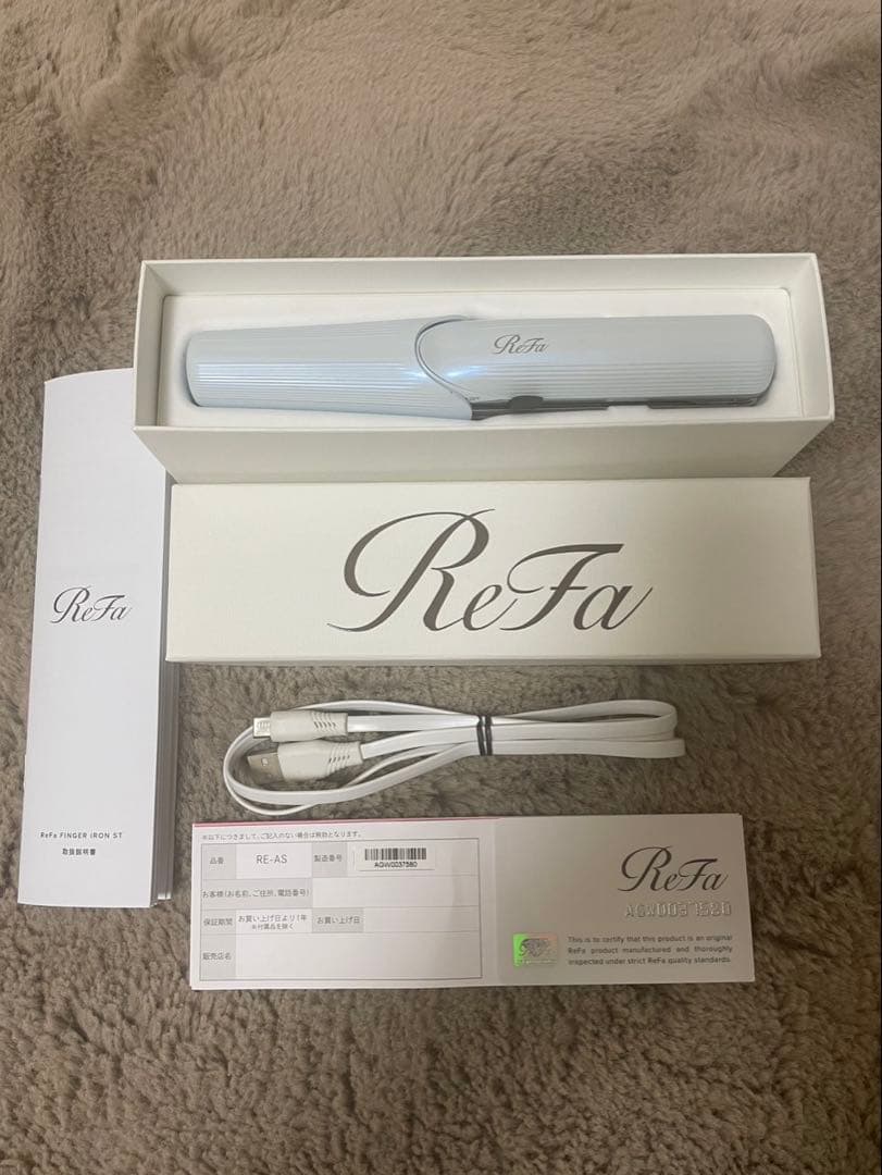 ReFa ホワイトストレートヘアアイロン