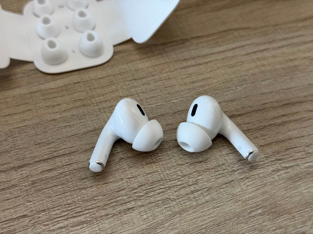 AirPods Pro2 本体 充電ケース付き ホワイト