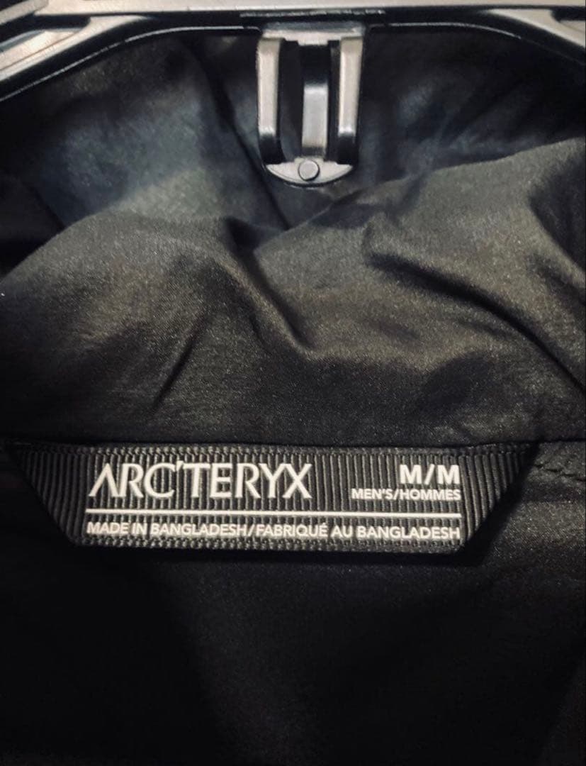 ARC ' TERYX 25FW Atom Hoody BLACK M 美品