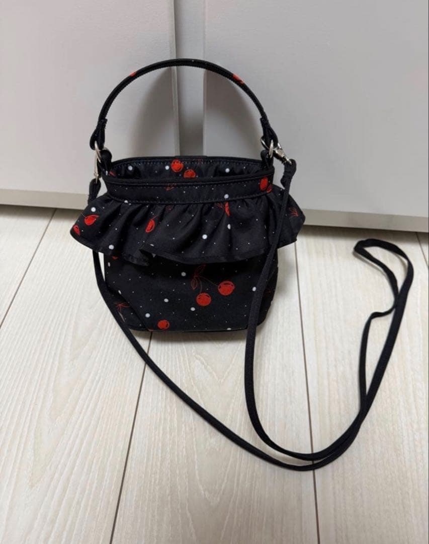 setsuko sagittaire セツコサジテール　fig さくらんぼ 黒