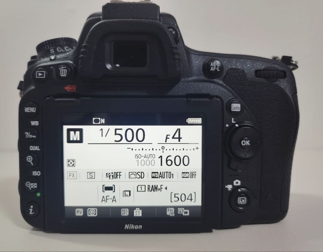 ニコン D750 24-120mm 4G VR Kit バッテリー2個ほぼ未使用