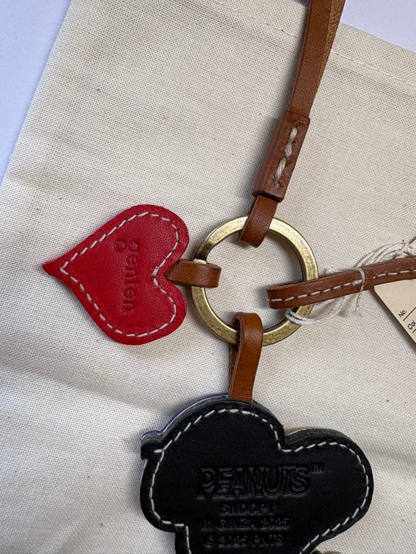 【新品】genten ゲンテン レザーチャーム Snoopy スヌーピー ハート