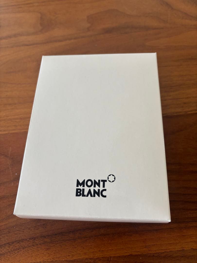 MONT BLANC ブラック レザー 名刺入れ　カードケース「mimi」