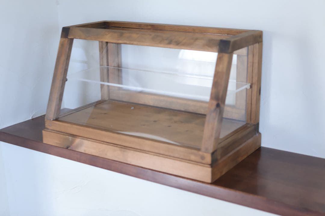 コレクションケース　アンティーク風