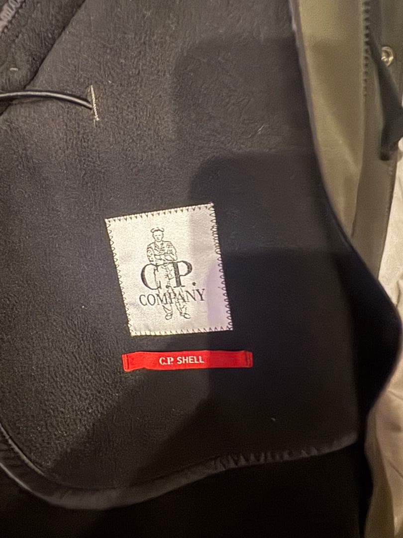 【美品】cp company cpカンパニー シェルパーカー