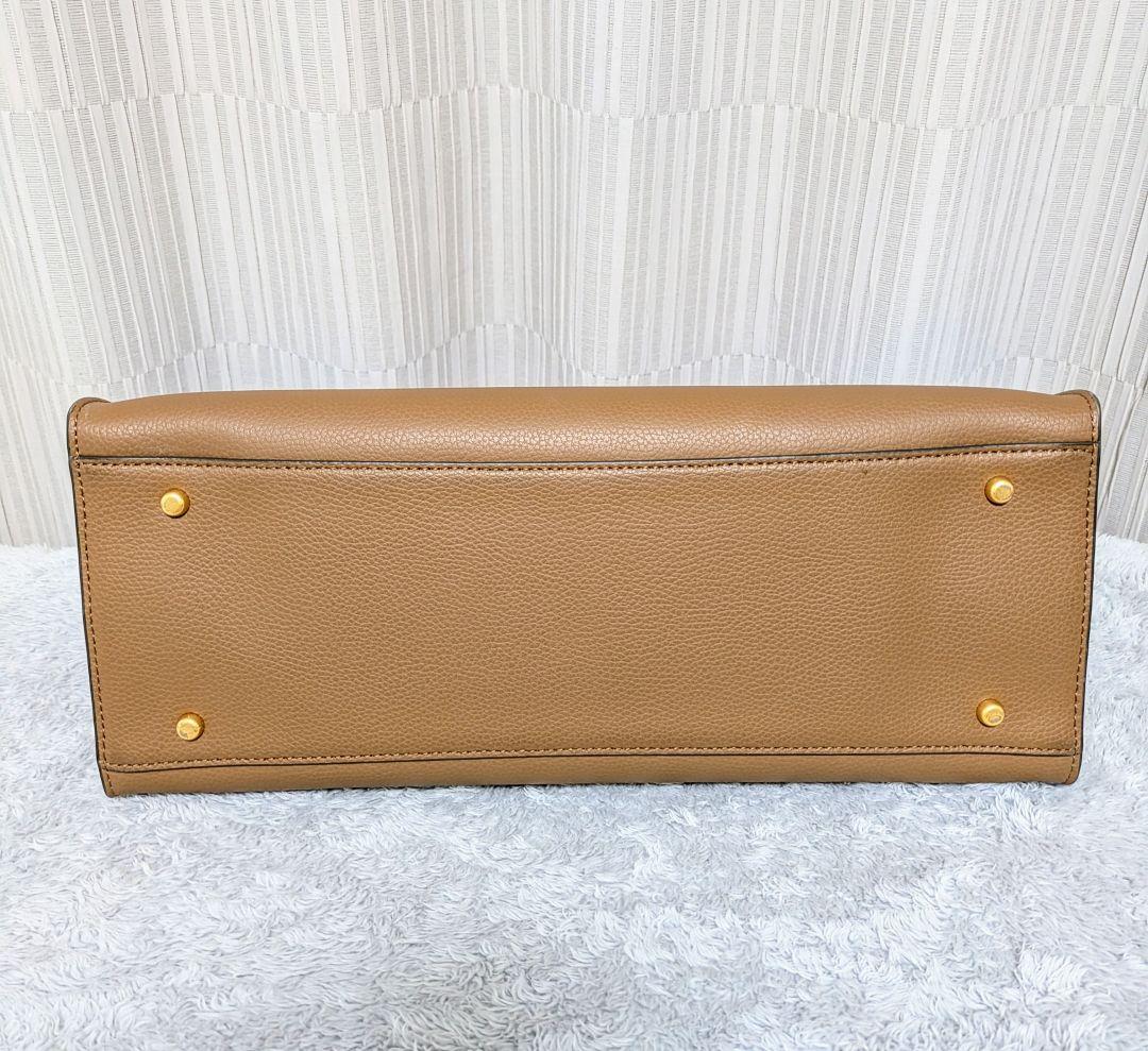 【美品】　トリーバーチ　ウォーカーサッチェル　Ａ４サイズ　ショルダー　トート