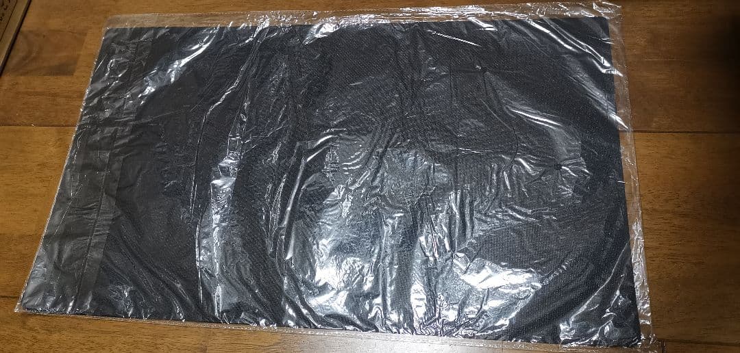 【新品未開封】遊戯王 開闢 混沌帝龍 プレイマット