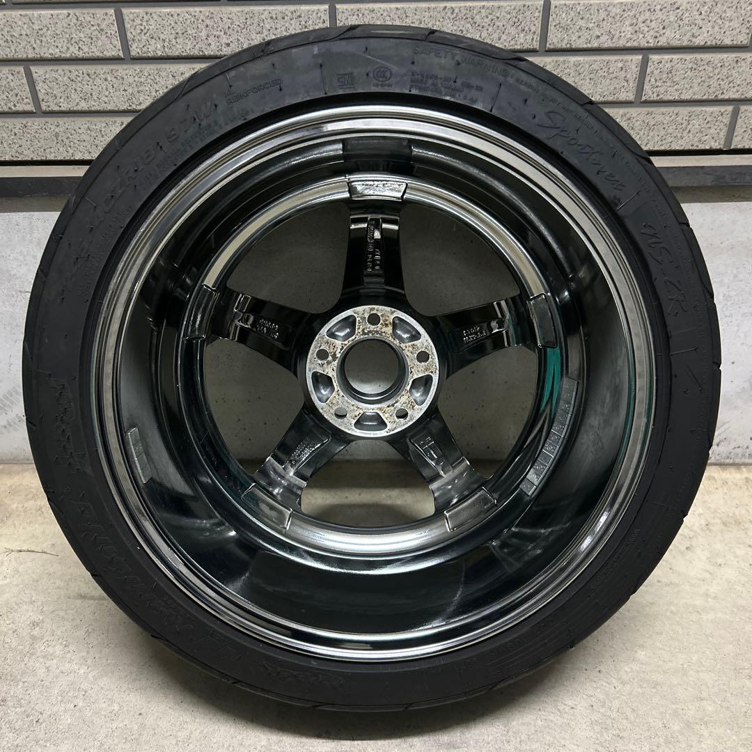 美品 18インチ CLEAVE RACING FL53 タイヤ付き 4本セット