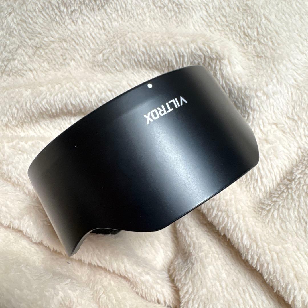 Viltrox af 75mm f/1.2 レンズ フード付き