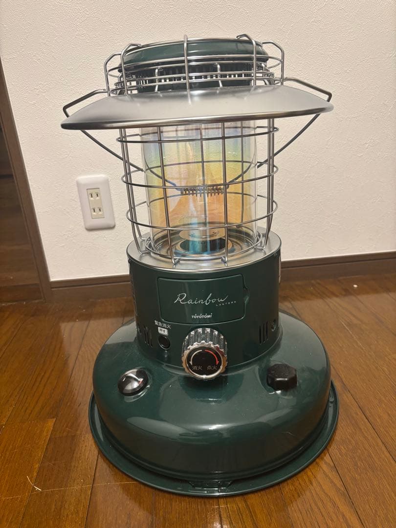 トヨトミ　自然通気形開放式石油ストーブ