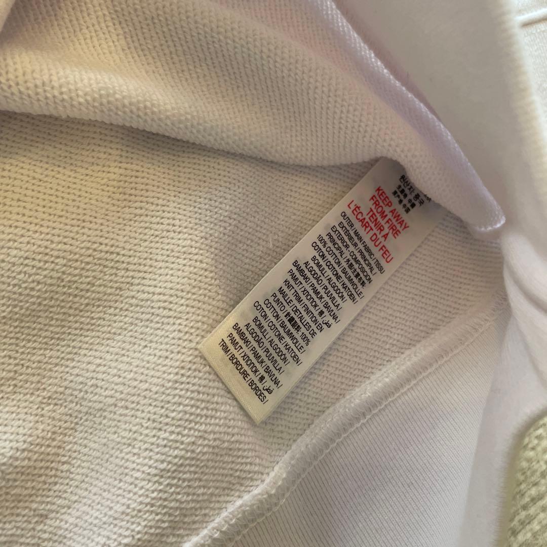 ポ*ポ様 Burberry バーバリー　トレーナー　タグ付き　8Y128 【新品