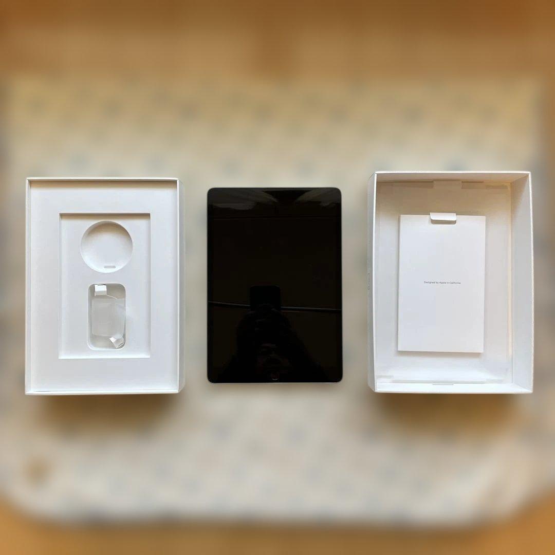 Apple iPad シルバー 本体 MK2L3J/A 64GB 第9世代