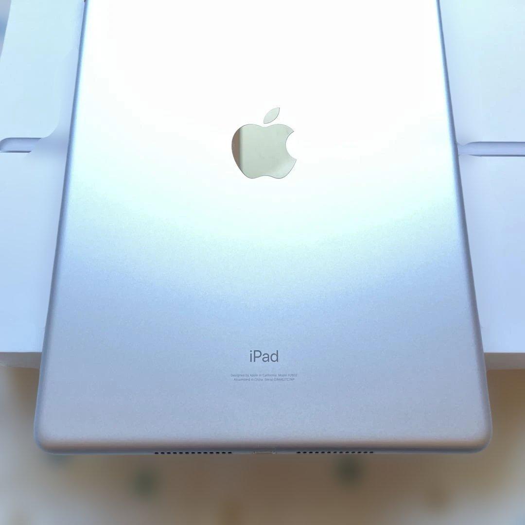 Apple iPad シルバー 本体 MK2L3J/A 64GB 第9世代