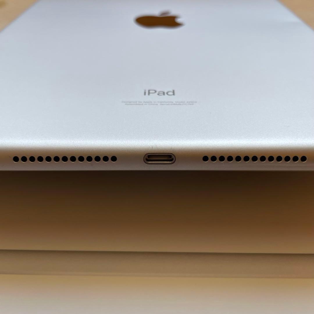 Apple iPad シルバー 本体 MK2L3J/A 64GB 第9世代