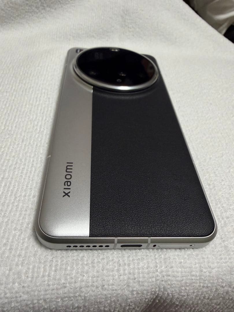 【超美品】国内版 Xiaomi15Ultra 1TB/16GB