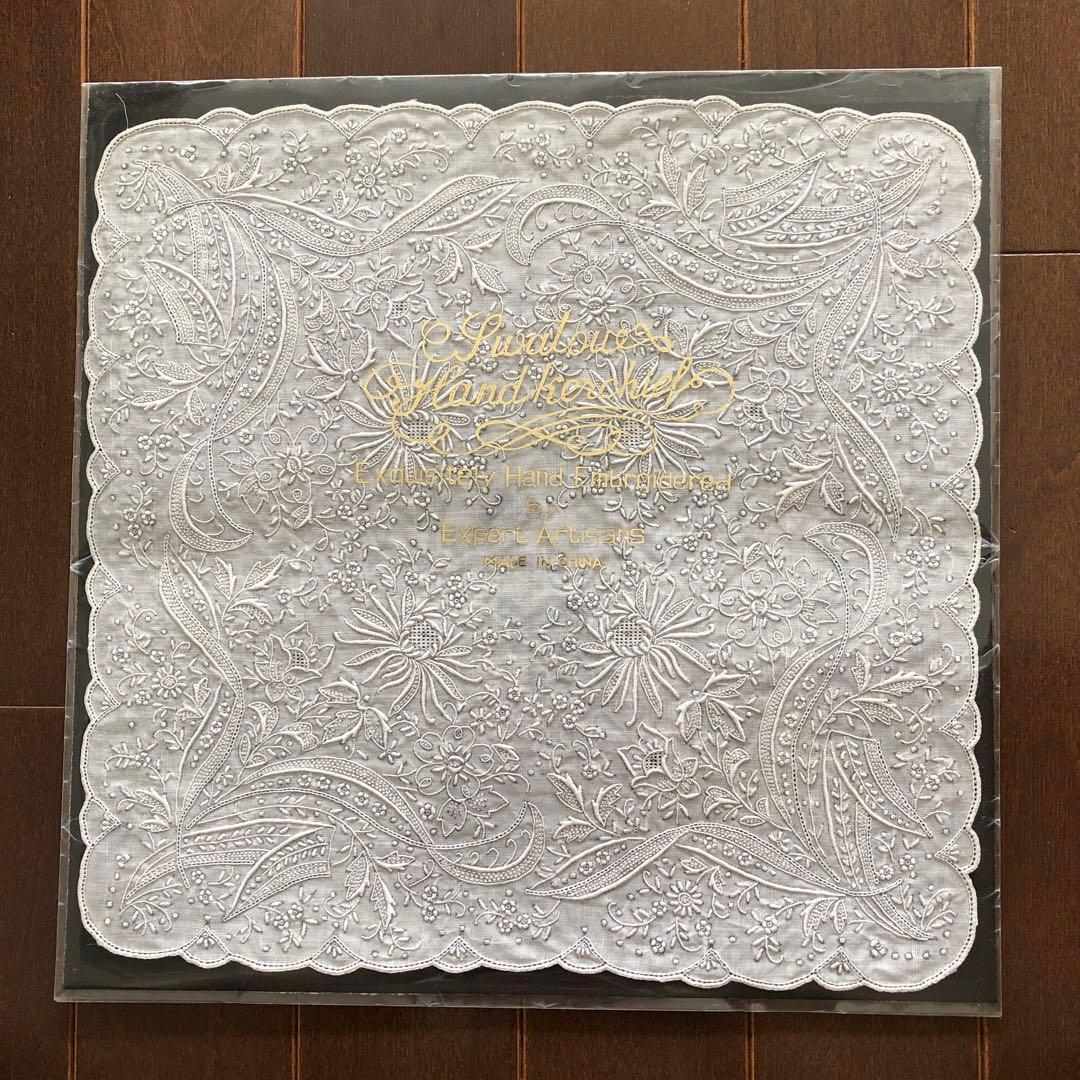 未使用　SWATOW ハンカチ　汕頭　手刺繍　スワトウ　花柄　パッケージなし発送