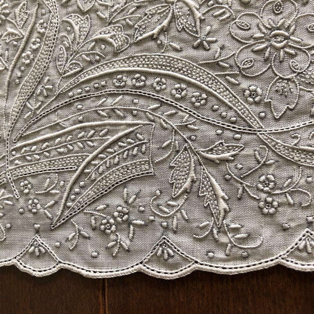 未使用　SWATOW ハンカチ　汕頭　手刺繍　スワトウ　花柄　パッケージなし発送