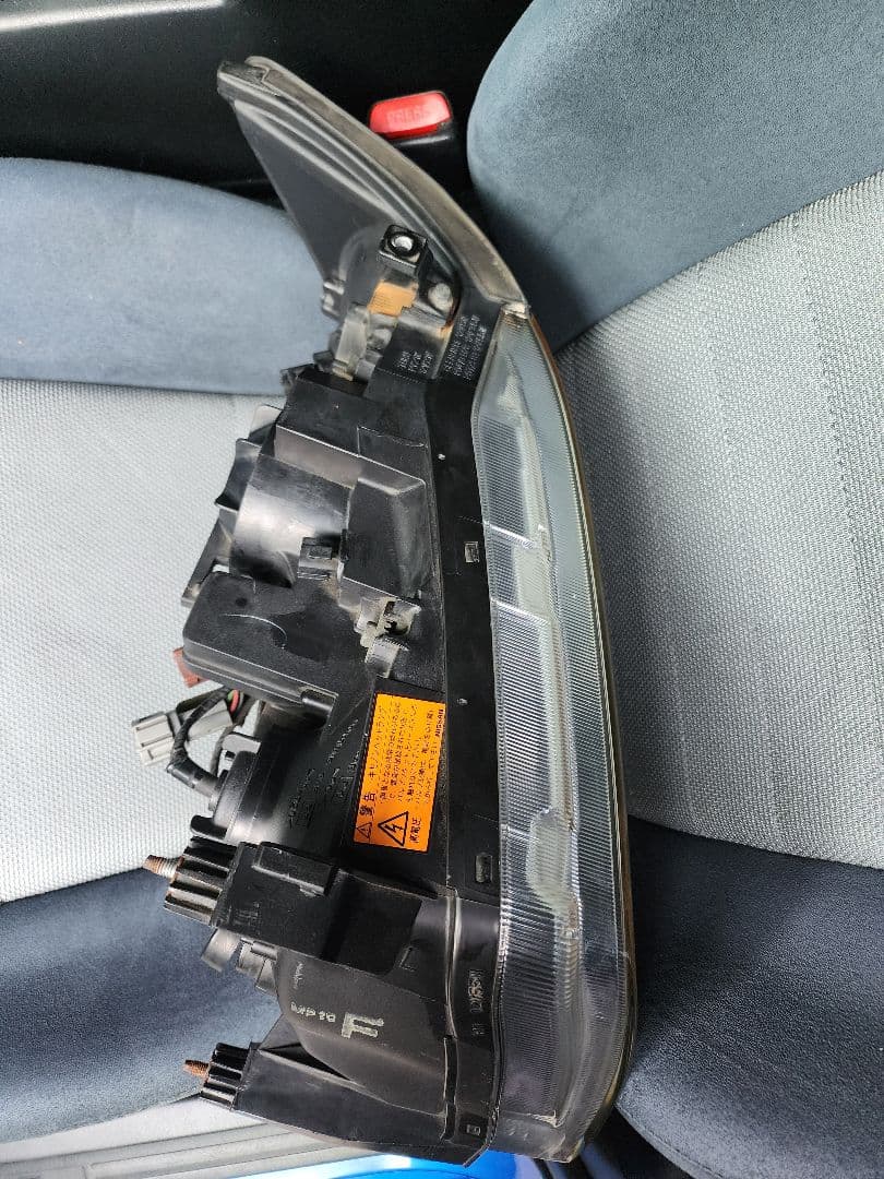 美品　ローレル　C35 HID ヘッドライト 左側　日産