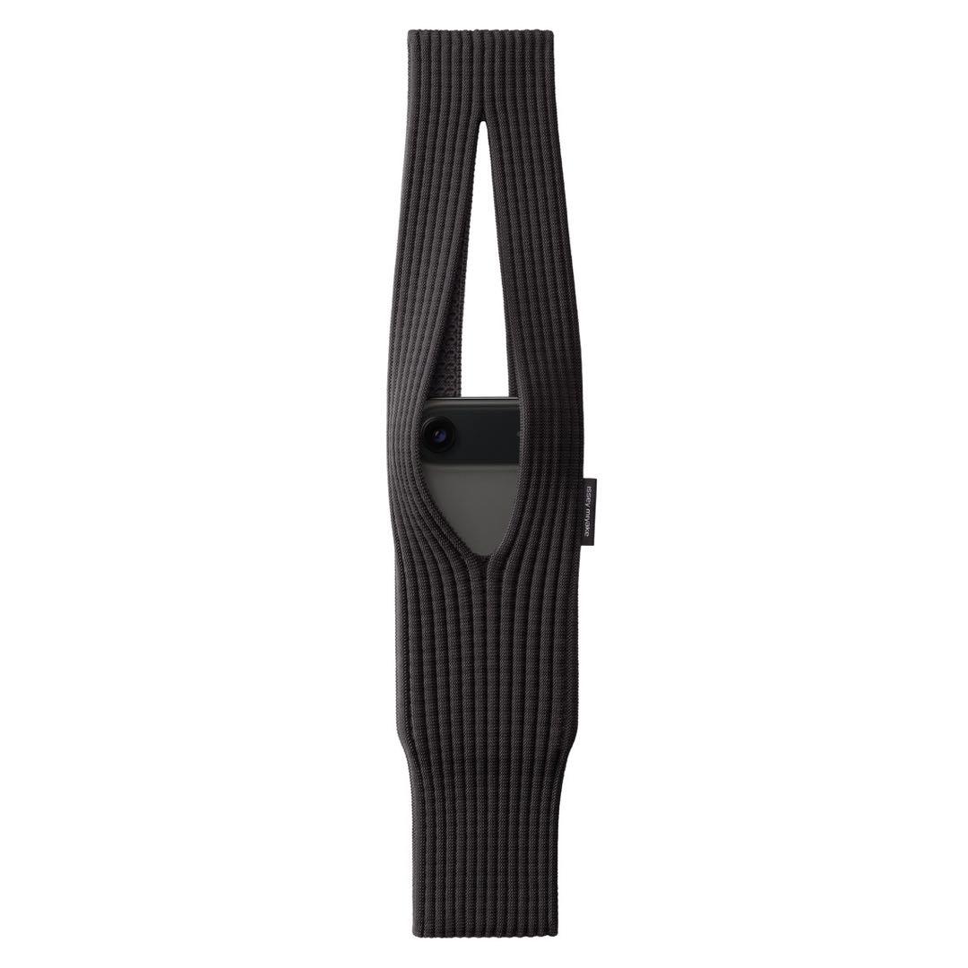 小物 Apple iPhone pocket black issey miyake