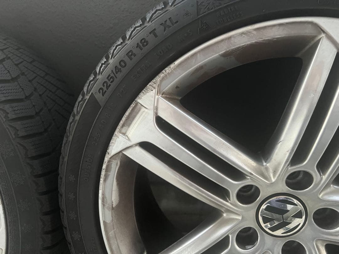 Volkswagen 225/40 R18 ホイールスタッドレスセット(3/4)