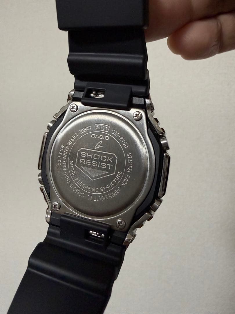 【美品】GーSHOCK 2100シリーズ/GM-2100-1AJF